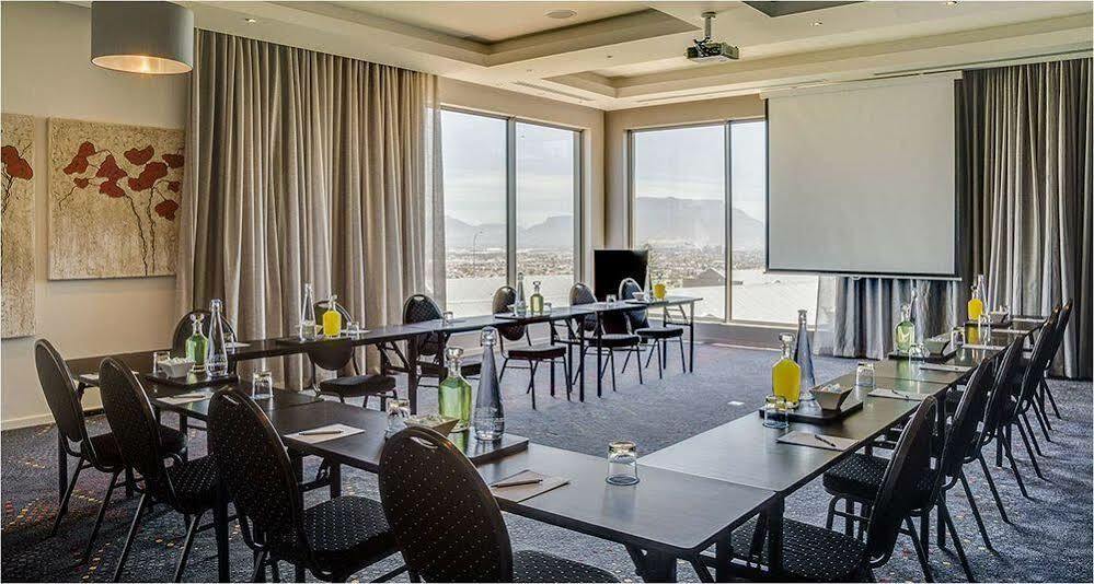 Protea Hotel By Marriott Cape Town Tyger Valley Bellville Exterior photo